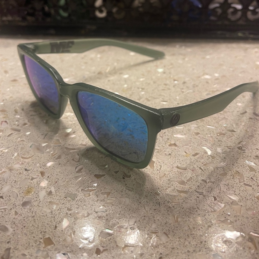 Dragon Alliance Green Sunglasses with Blue Lenses